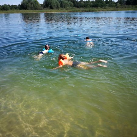 Domki Domek Na Jeziorem Wilczynskim Budzislawskim , Las, Osobno Ogrodzony 2-6 Osob- Klimatyzacja, Ogrzewanie, 62-550 Zygmuntowo Gm Wilczyn Extérieur photo