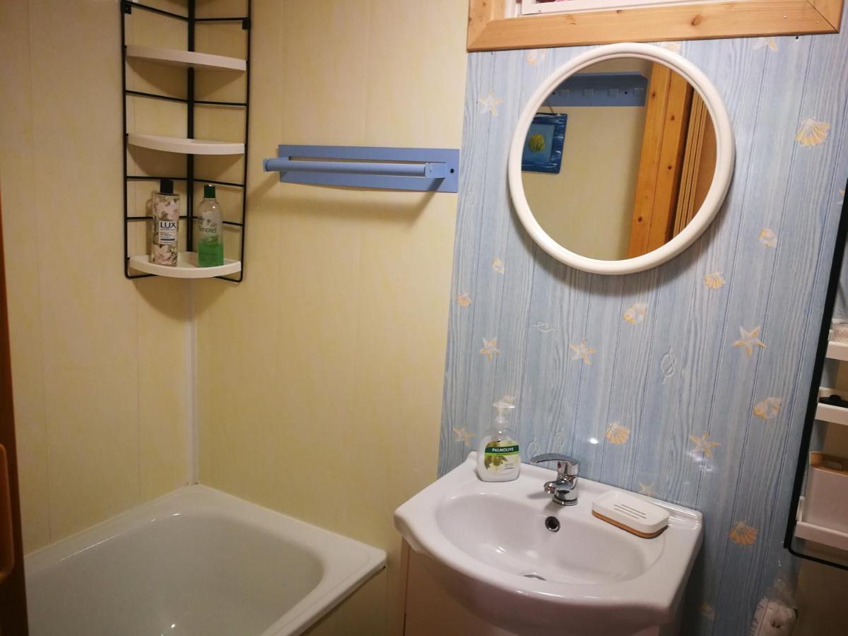 Domki Domek Na Jeziorem Wilczynskim Budzislawskim , Las, Osobno Ogrodzony 2-6 Osob- Klimatyzacja, Ogrzewanie, 62-550 Zygmuntowo Gm Wilczyn Extérieur photo